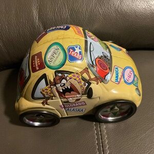 Vintage Looney Tune Car Tin